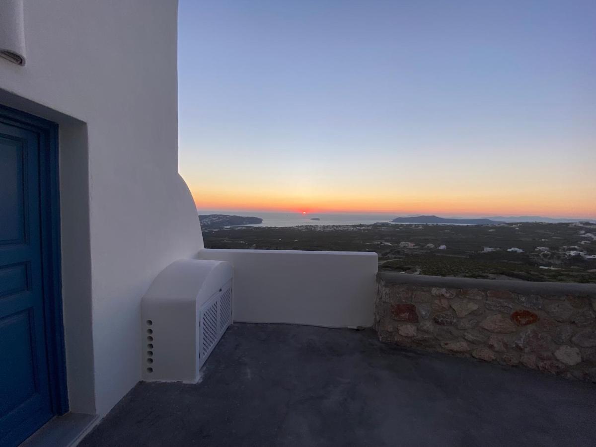 Ena Suites Santorini Pýrgos Zewnętrze zdjęcie