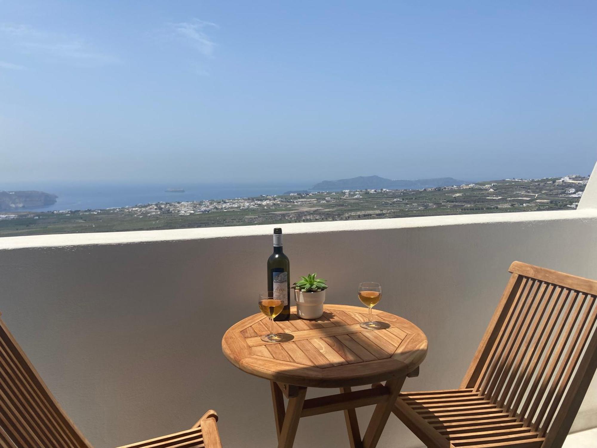 Ena Suites Santorini Pýrgos Zewnętrze zdjęcie